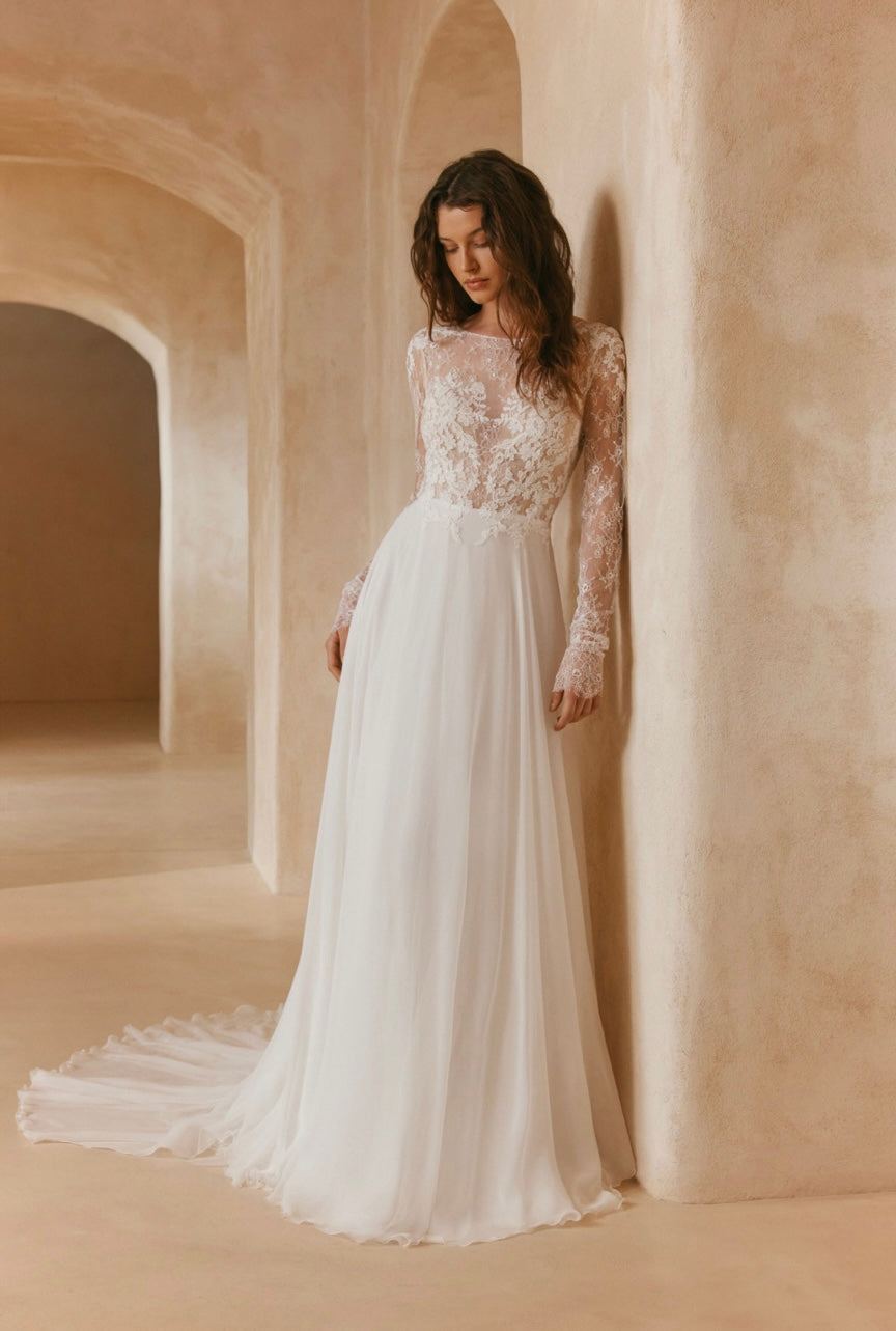 Brisa Bridal Gown