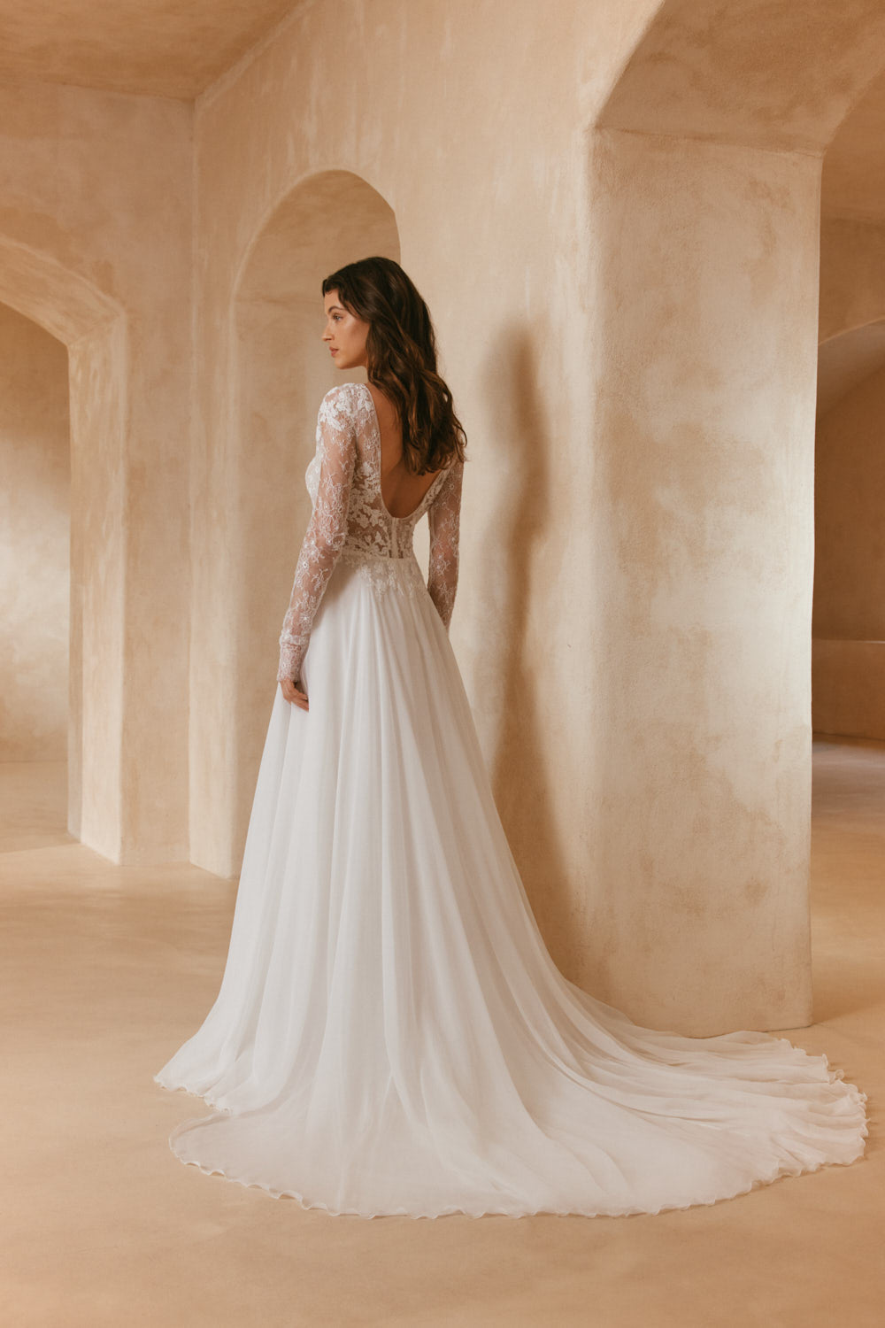 Brisa Bridal Gown