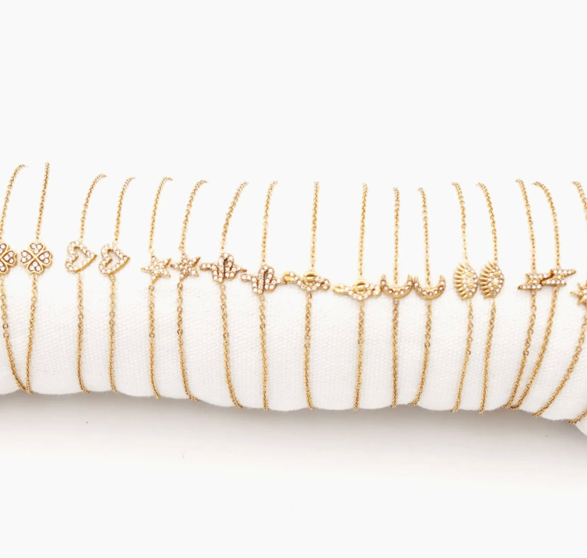 Fine Zirconia Bracelet w/ Figures