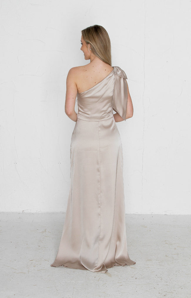 Fleur Satin Gown Detachable Bow - Light Gold