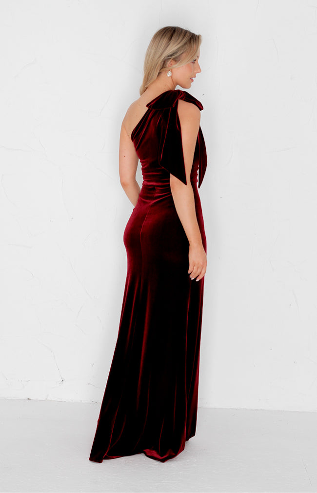 Fleur Velvet Gown - Burgundy