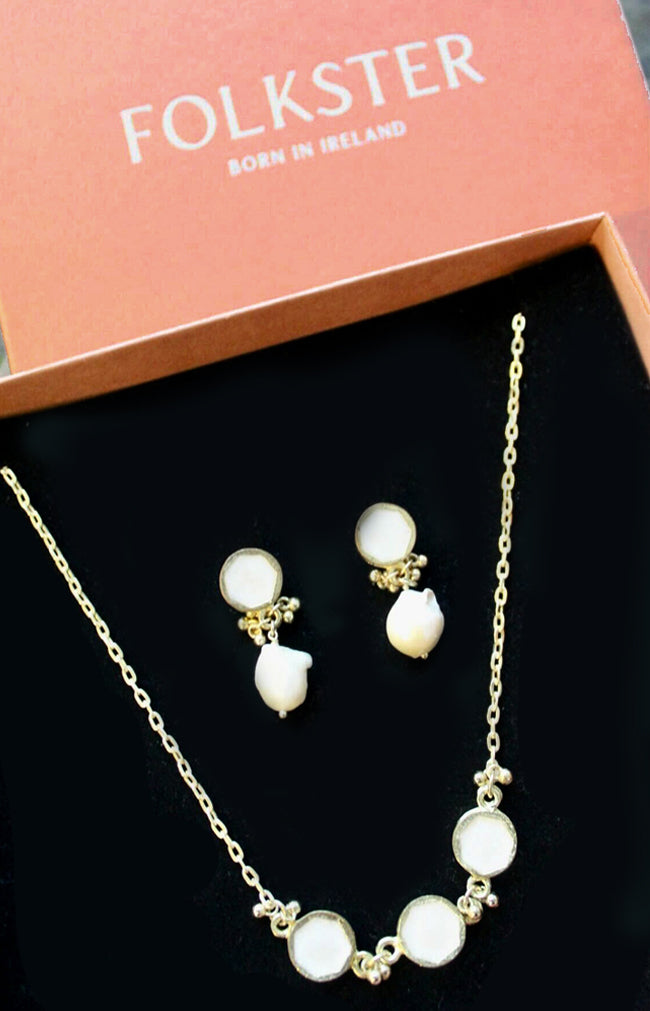 Snow White Earring and Necklace Set