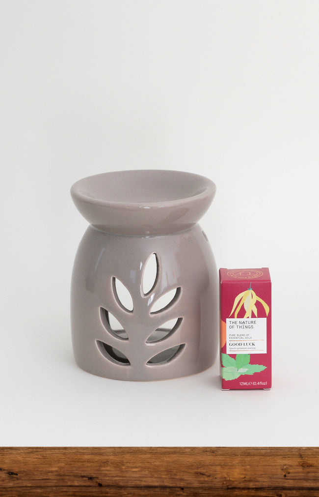 Essential Oil and Burner Set - Good Luck