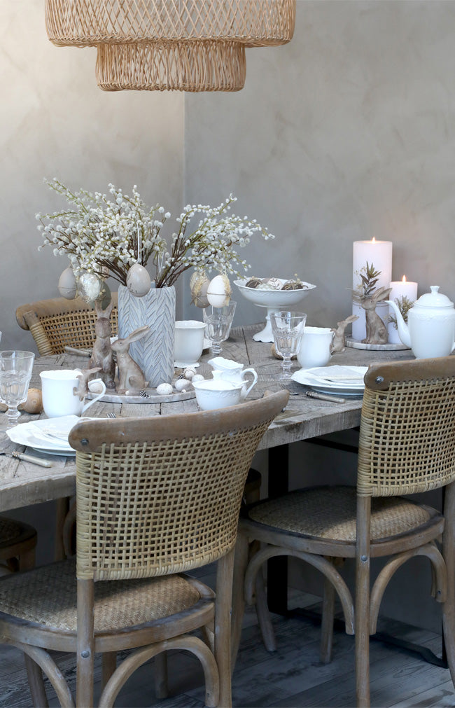 Vase w. leaf pattern - large