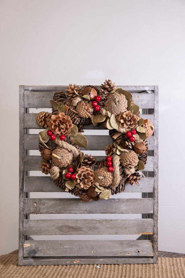 Northern Bell Wreath D30