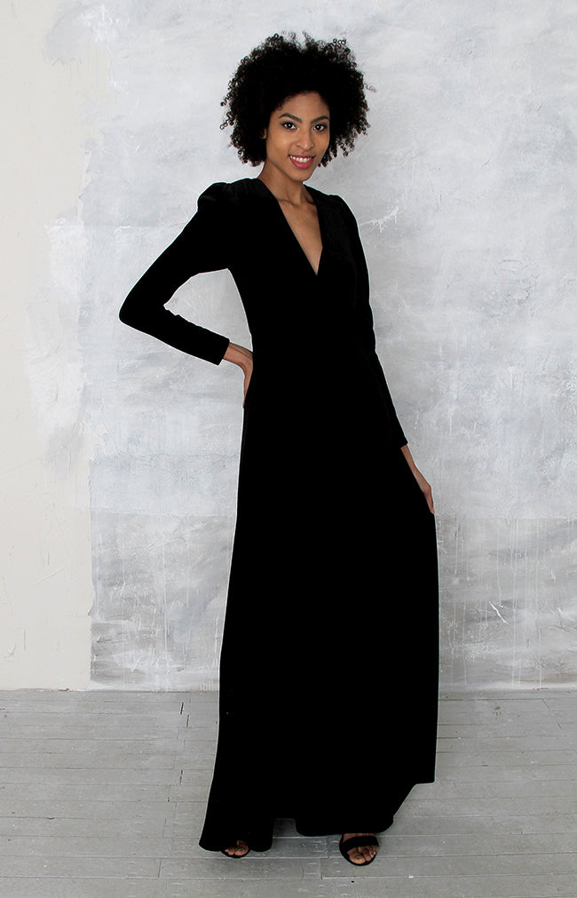 Helene Velvet Gown - Black
