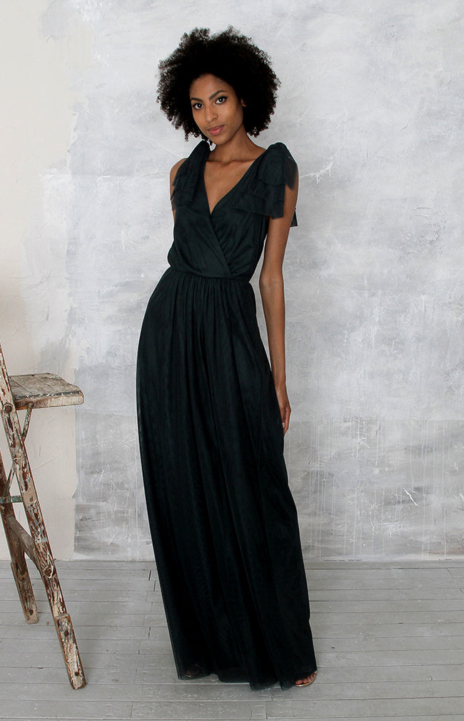 folkster forest green dress Tell a friend! We are restocking the SARENA forest green skirt and the FABIA Forest green gown this weekend! AND we are restocking the skirt in sage and two new colours : midnight navy and dusty