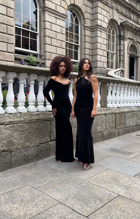 Lopez Velvet Gown - Black