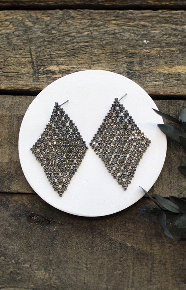 Alya Earrings  - Pewter