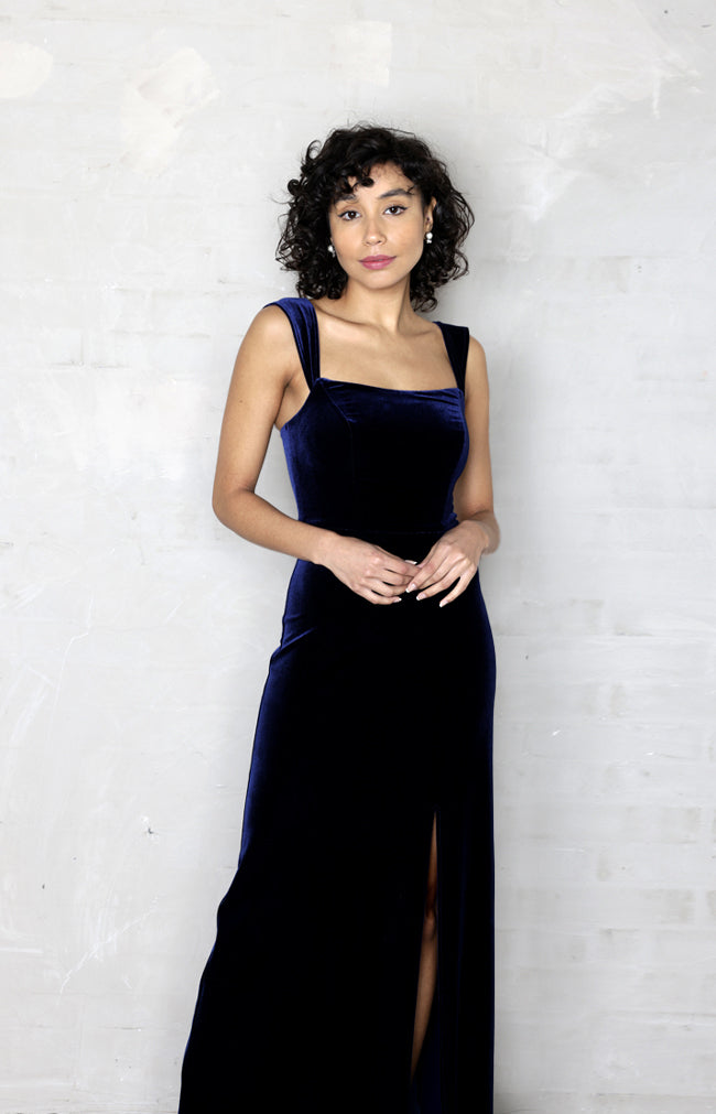 Kate Velvet Gown - Midnight