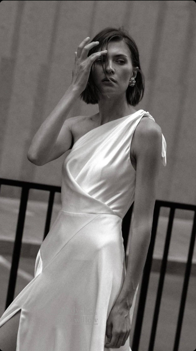 Fiona Bridal Gown Fiona Bridal Gown