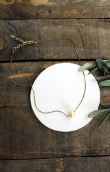 Linda Necklace - Gold/Pearl