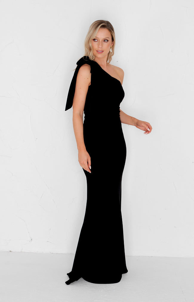 Fleur Velvet Gown Detachable Bow - Black