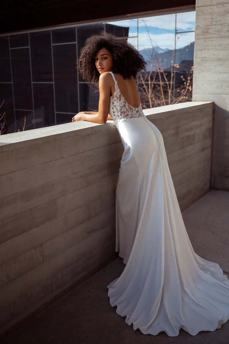 Dasha Bridal Gown