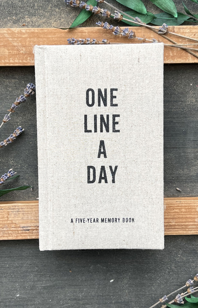Canvas One Line a Day : A Five-Year Memory Journal