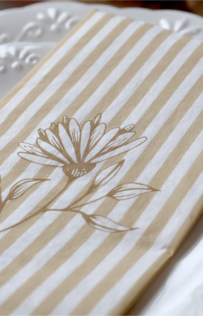 Napkin w/stripes & flowers - honey
