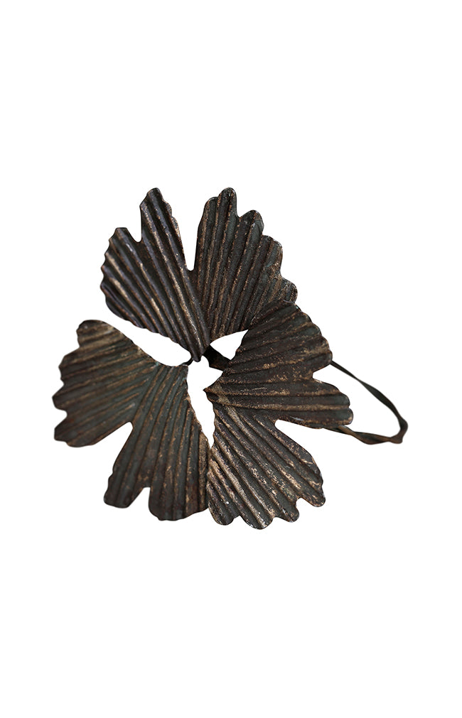Antique Leaves Napkin Ring