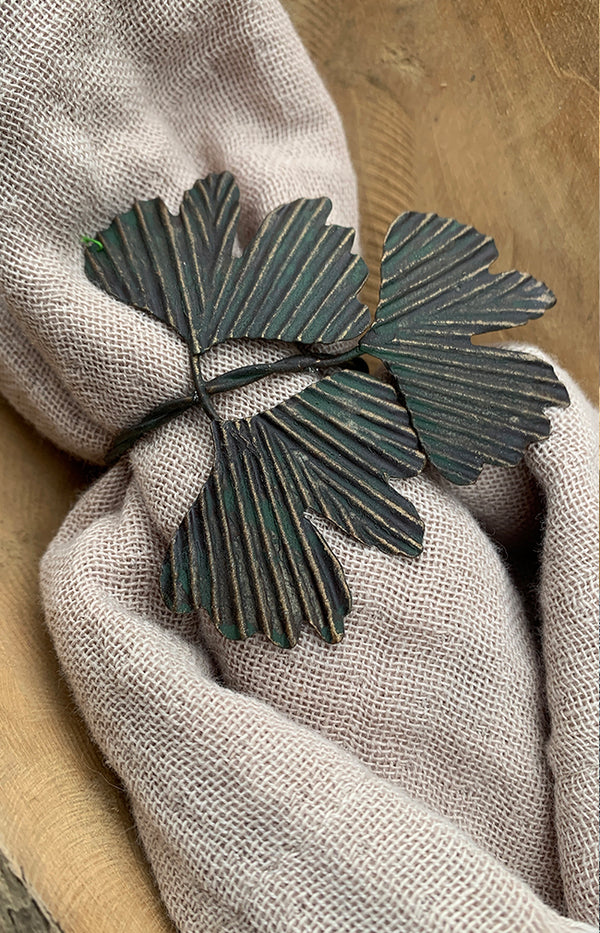 Antique Leaves Napkin Ring