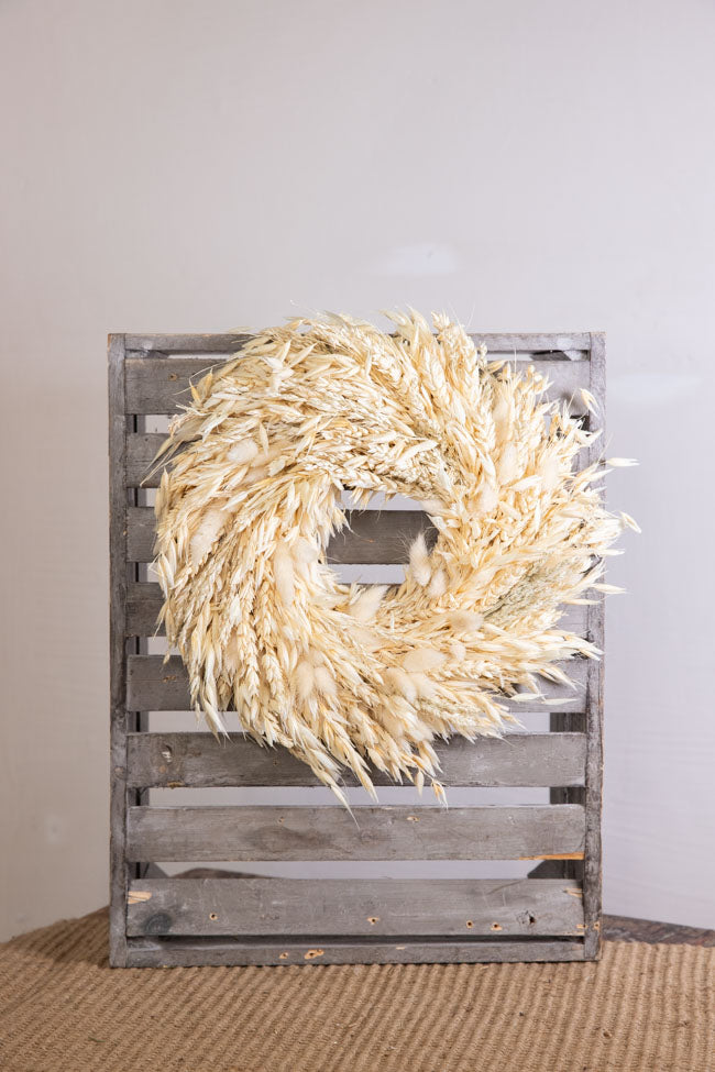Dutch Luxe Wreath D30.0