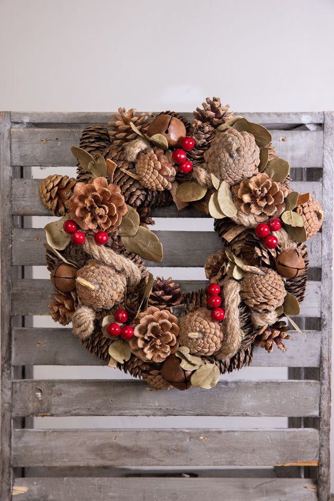 Northern Bell Wreath D30