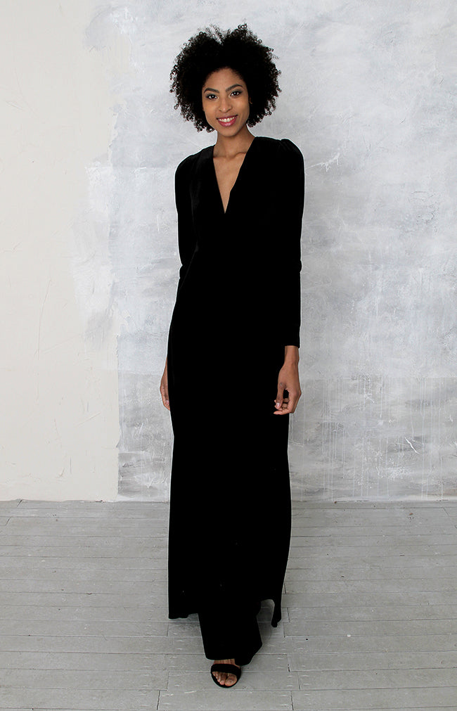 Helene Velvet Gown - Black