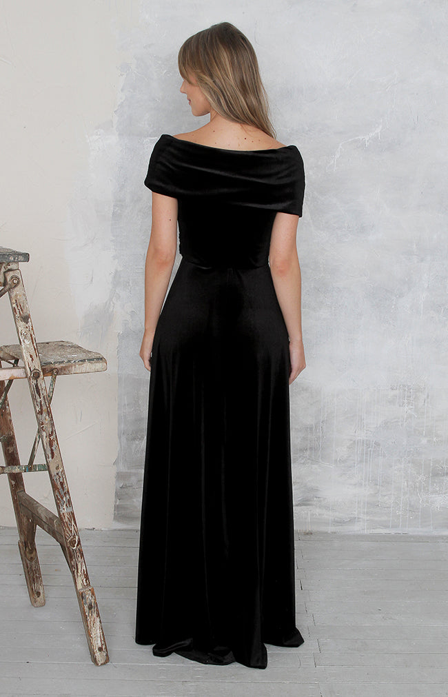Yvette Velvet Gown - Black