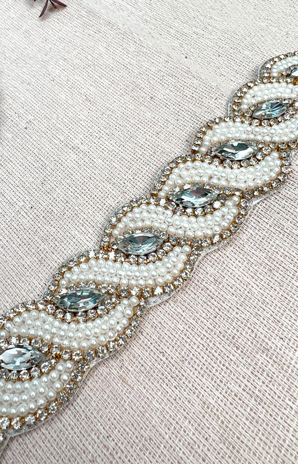Jaylen Beaded Belt - Ivory with Gold ribbon