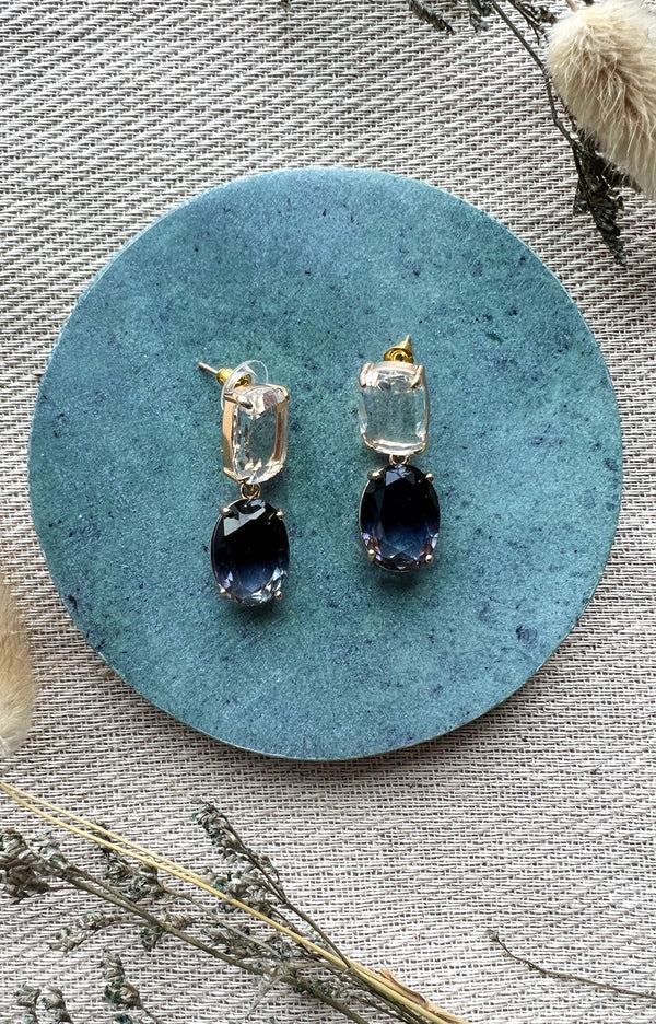 Medera Earrings - Grey