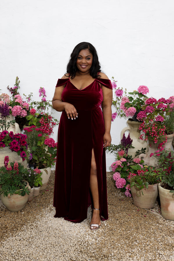 Luda Velvet Gown - Burgundy