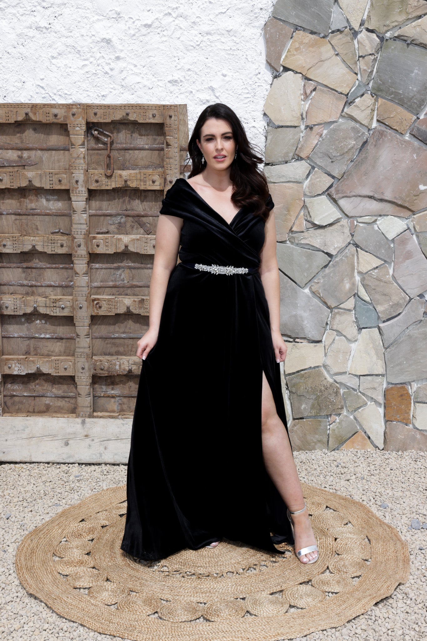 Yvette Velvet Gown - Black