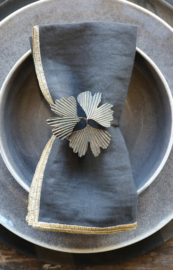 Antique Leaves Napkin Ring